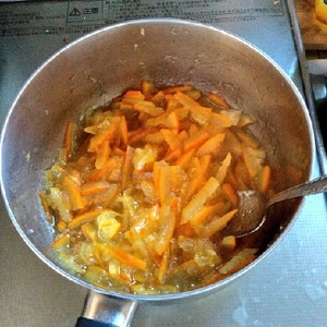 橙(ダイダイ)で作る美味しいマーマレード